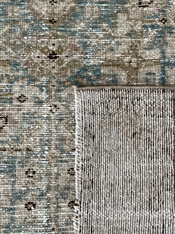 Vintage Scatter Rug (3' x 6') - Image 2