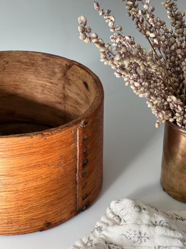 Vintage Bentwood Dry Measure