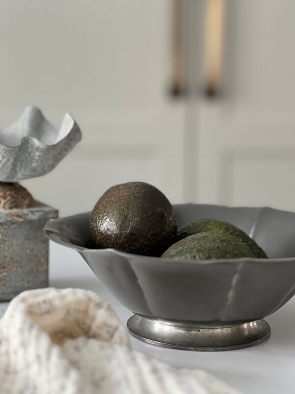 Vintage Scalloped Metal Bowl - Image 2