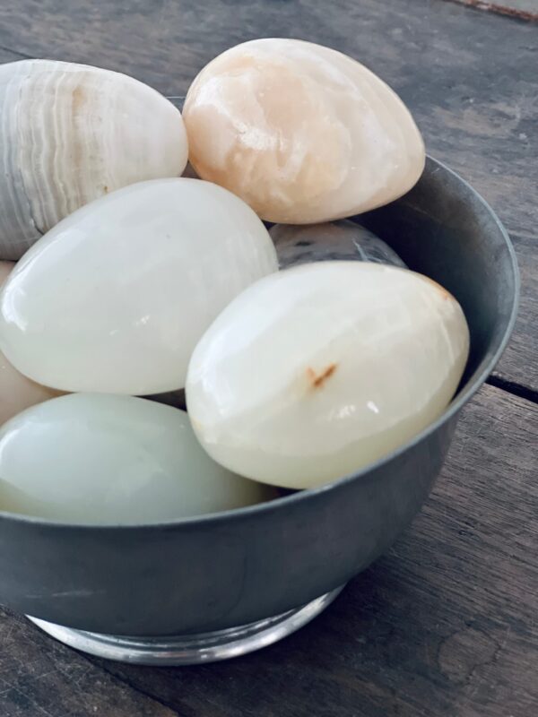 Assorted Marble Eggs Collection - Image 2